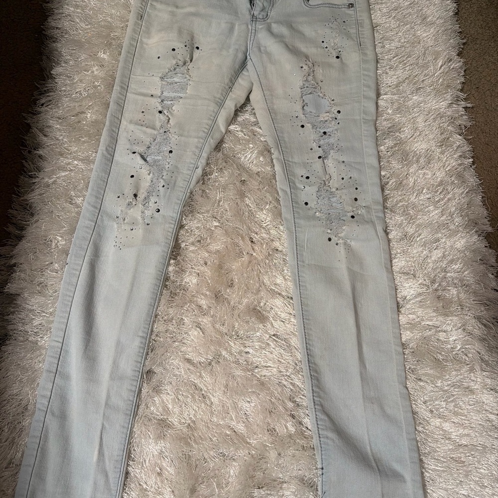 Light Gray Distressed Women Jeans